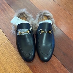 Gucci slide with fur